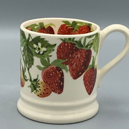 1/2 Pint Mug Strawberries