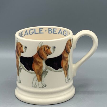1/2 Pint Mug Beagle
