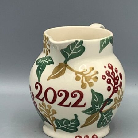 1/2 Pint Jug Christmas Ivy 2022