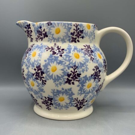 3 pint jug Blue Daisy Fields