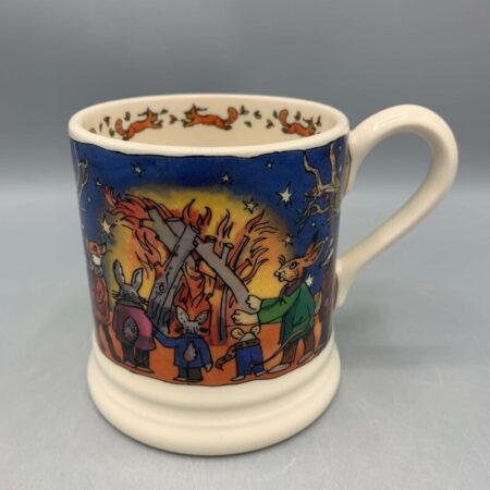 1/2 Pint Mug Year In The Country Bonfire Night