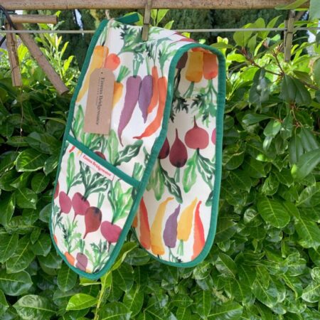 Double Oven Glove Carrots & Beets
