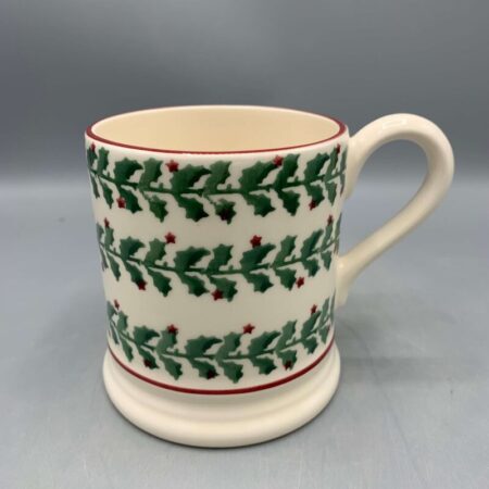1/2 Pint Mug Tiny Holly