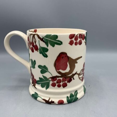 1 pint mug Hawthorn & Robin